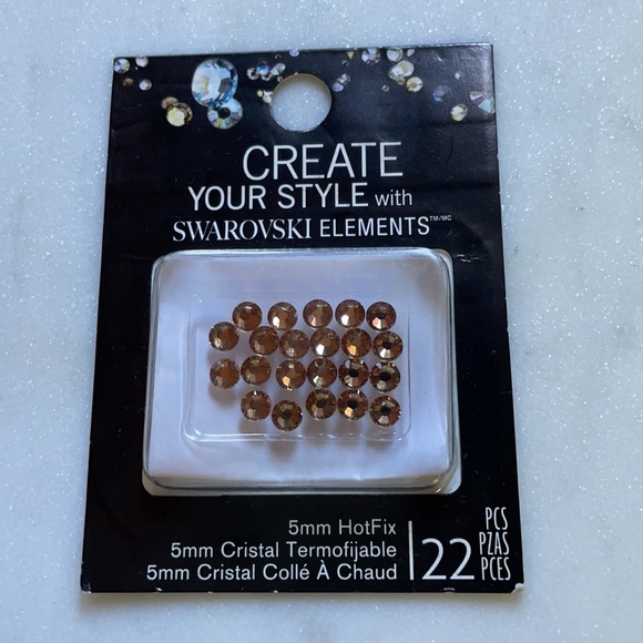 Swarovski | 3 Pack HotFix Crystals in Colorado Topaz Smoked Topaz & Jonquil - Picture 6 of 15